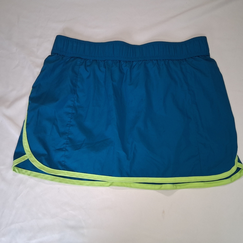 Columbia Skort Blue Green Omni Freeze Zero Size Small Sweat Activated Cooling